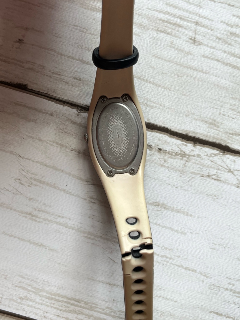 Vintage Nike Black Silicone Watch with Pink Dial and Red Hands - Picture 9 of 11